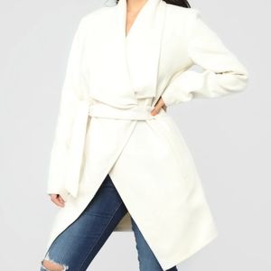 NWT Manhattan Trench Coat